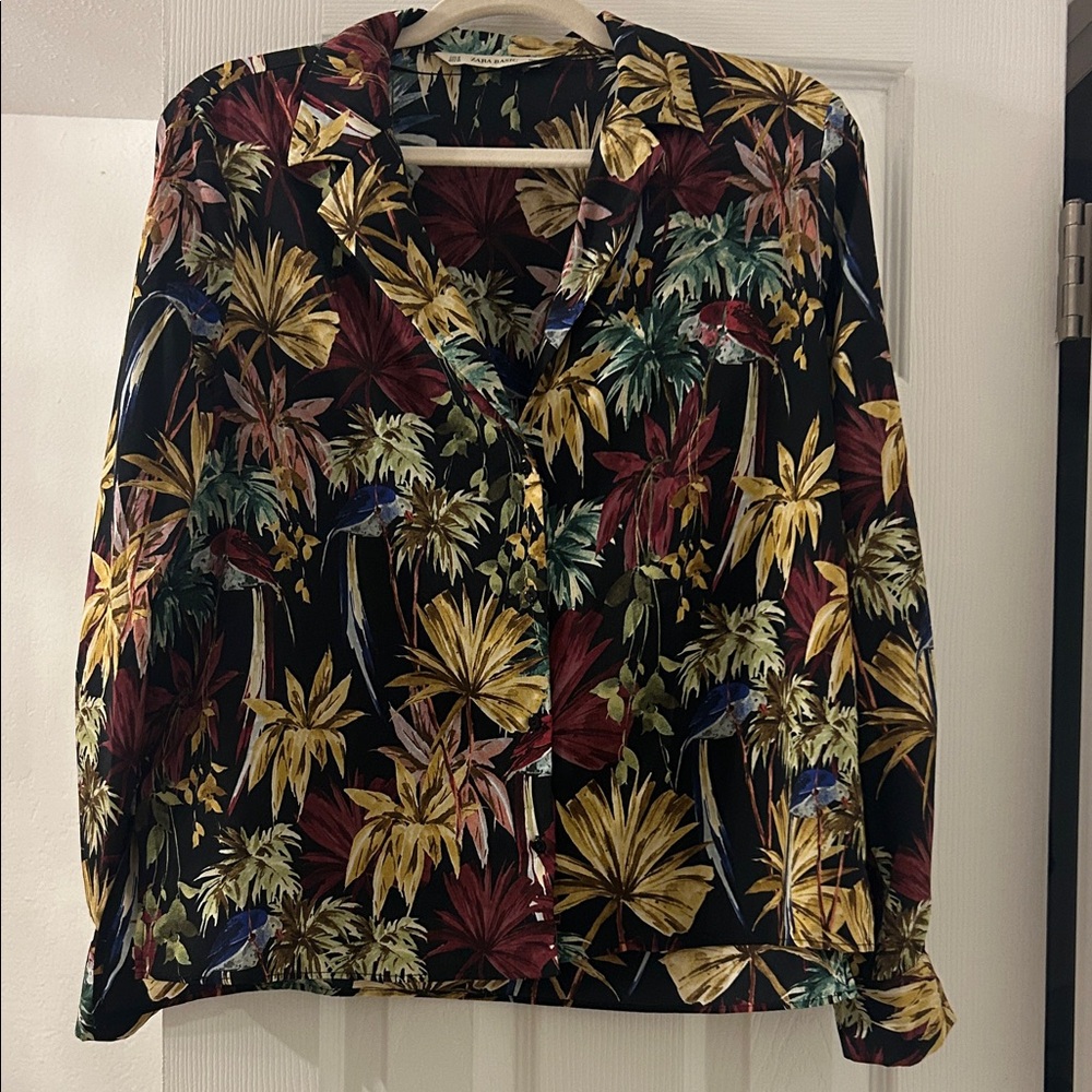 Zara Size Medium M Floral Women's Top - Multicolor Button Down